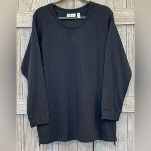 D & Co Active Crewneck Sweatshirt sz 1X Dark Gray w/hint of Blue